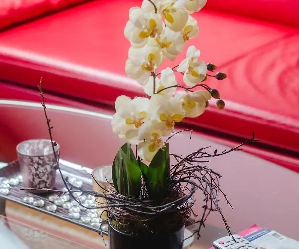 Junghans Отель Шрамберг