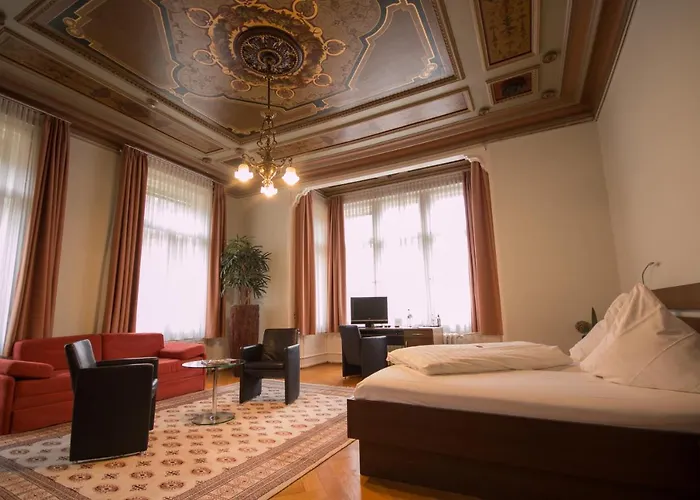 Отель Junghans 3*